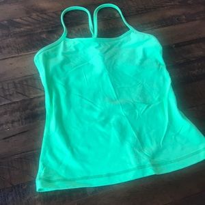 Lululemon tank